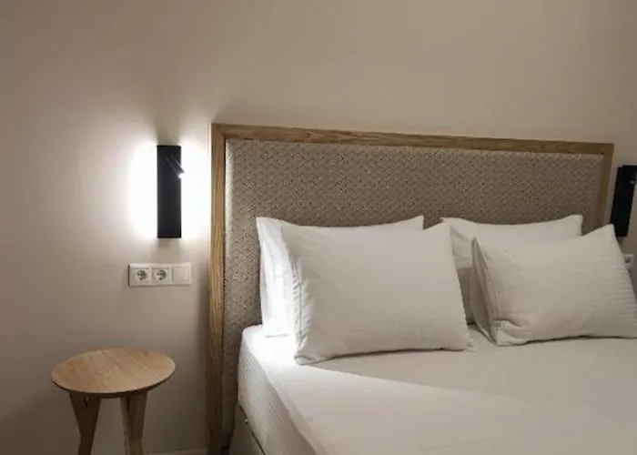 Niriton 3* נידרי